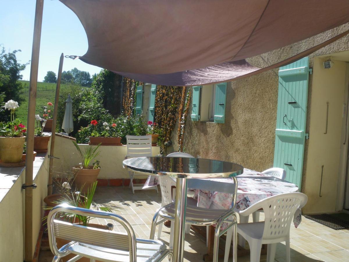 Bed and Breakfast La Metairie Du Pont Sainte-Hermine Exterior foto